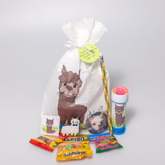 Alpaka-Geburtstagsueberraschung